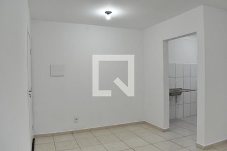 Sala de apartamento para alugar com 2 quartos, 47m² em Santa Cândida, Curitiba
