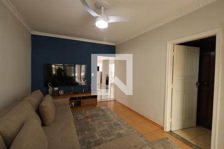 Sala de casa à venda com 3 quartos, 480m² em Vila Granada, São Paulo