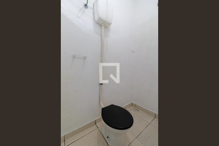 Banheiro de casa para alugar com 1 quarto, 20m² em Vila Lais, São Paulo