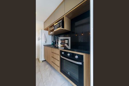 Cozinha de apartamento à venda com 1 quarto, 55m² em Vila Gertrudes, São Paulo