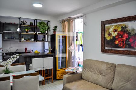 Sala de apartamento à venda com 2 quartos, 61m² em Cristal, Porto Alegre