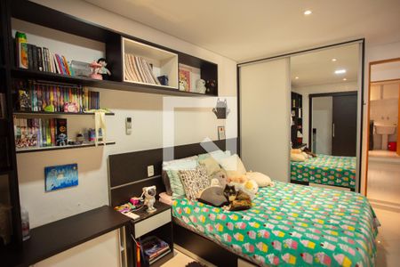 Quarto 4 de casa à venda com 4 quartos, 210m² em Parque Sao Domingos, São Paulo