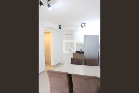 Sala/Cozinha de apartamento à venda com 1 quarto, 43m² em Vila Castelo, São Paulo