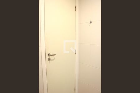 Banheiro de apartamento à venda com 1 quarto, 43m² em Vila Castelo, São Paulo