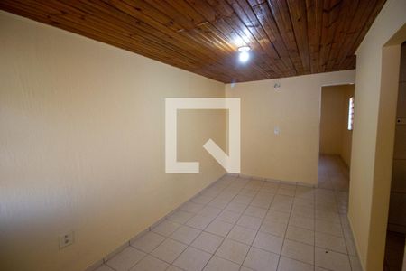 Sala de casa para alugar com 2 quartos, 123m² em Conjunto 6, Brasília