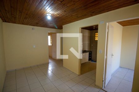 Sala de casa para alugar com 2 quartos, 123m² em Conjunto 6, Brasília