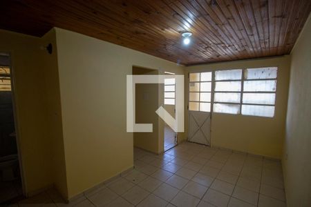 Sala de casa para alugar com 2 quartos, 123m² em Conjunto 6, Brasília