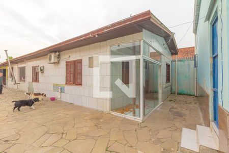 Fachada de casa à venda com 2 quartos, 131m² em Mathias Velho, Canoas