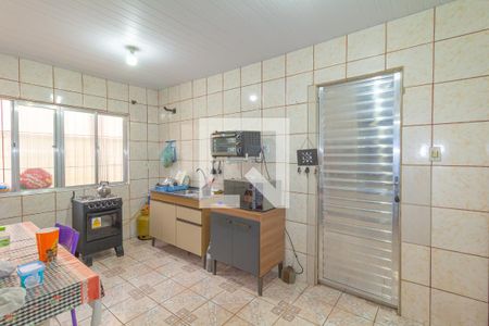 Cozinha de casa à venda com 2 quartos, 131m² em Mathias Velho, Canoas