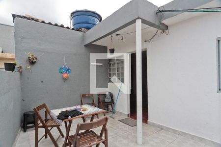 Casa 1 - Área comum de casa à venda com 5 quartos, 240m² em Parque Maria Domitila, São Paulo