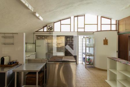 Cozinha de casa para alugar com 4 quartos, 800m² em Vila Santo Antonio de Carapicuiba, Cotia