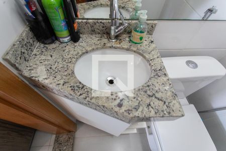 Lavabo de casa à venda com 2 quartos, 60m² em Vila Cloris, Belo Horizonte