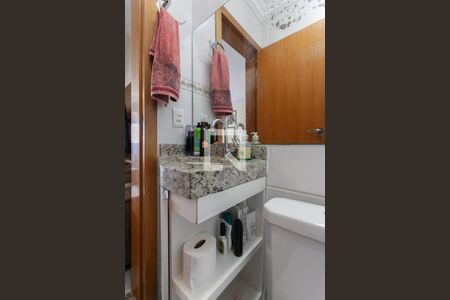 Lavabo de casa à venda com 2 quartos, 60m² em Vila Cloris, Belo Horizonte