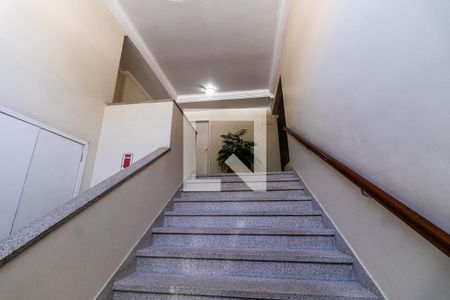 Entrada de apartamento à venda com 2 quartos, 80m² em Lapa, São Paulo