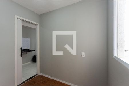 Quarto 1 de apartamento para alugar com 2 quartos, 33m² em Jardim Pereira Leite, São Paulo
