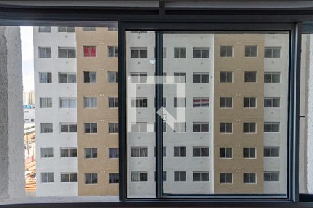 Sala - Janela de apartamento para alugar com 2 quartos, 33m² em Jardim Pereira Leite, São Paulo