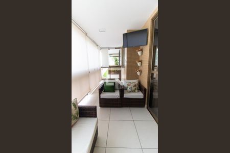 Sala de apartamento à venda com 3 quartos, 190m² em Piratininga, Niterói