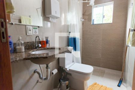 Banheiro da Suíte 2 de casa à venda com 5 quartos, 170m² em Brumadinho, Brumadinho
