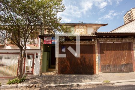 FACHADA de casa à venda com 3 quartos, 201m² em Jardim do Colegio (zona Norte), São Paulo