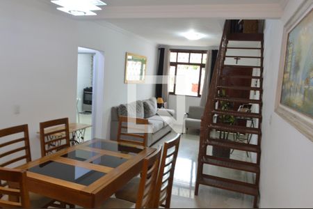 Sala 1 de casa de condomínio à venda com 3 quartos, 600m² em Taquara, Rio de Janeiro