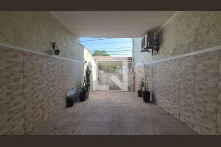 Garagem de casa à venda com 3 quartos, 140m² em Parque das Nações, Santo André