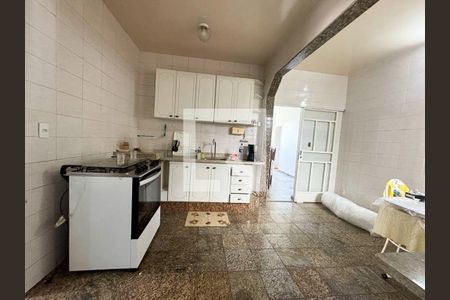 Cozinha de casa à venda com 5 quartos, 360m² em Serrano, Belo Horizonte