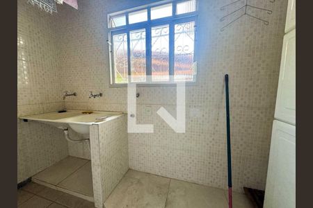 Área de Serviço de casa à venda com 5 quartos, 360m² em Serrano, Belo Horizonte