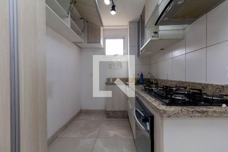 Cozinha de apartamento à venda com 2 quartos, 47m² em Jardim Santa Teresinha, São Paulo