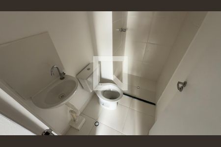 Banheiro de kitnet/studio à venda com 1 quarto, 18m² em Vila Santo Estefano, São Paulo