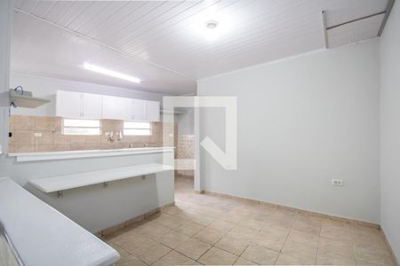 Sala de casa para alugar com 1 quarto, 80m² em Bussocaba, Osasco