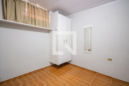 Suíte de casa para alugar com 1 quarto, 80m² em Bussocaba, Osasco