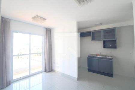 Sala de apartamento para alugar com 2 quartos, 45m² em Vila Isa, São Paulo