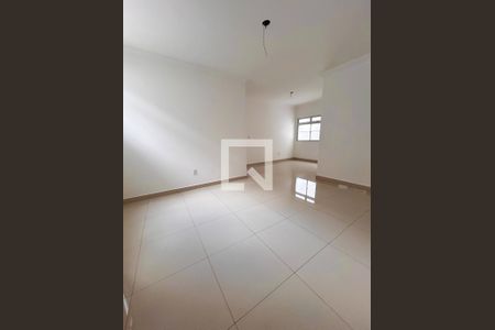 Sala de apartamento à venda com 3 quartos, 130m² em Jardim Industrial, Contagem