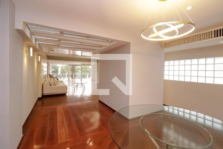 Sala de apartamento à venda com 5 quartos, 488m² em Barra da Tijuca, Rio de Janeiro