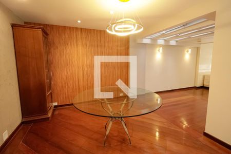 Sala de apartamento à venda com 5 quartos, 488m² em Barra da Tijuca, Rio de Janeiro