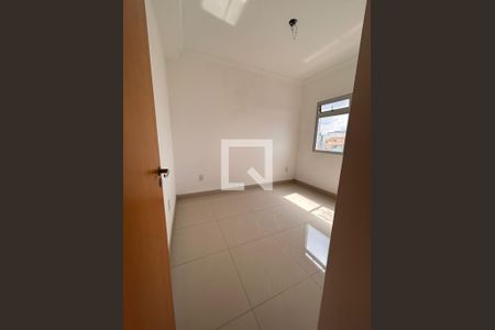 Quarto 1 de apartamento à venda com 3 quartos, 130m² em Jardim Industrial, Contagem