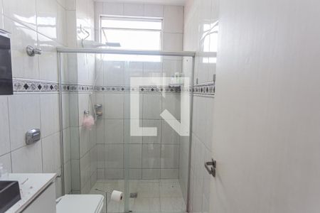 Banheiro Social de apartamento à venda com 3 quartos, 80m² em Esplanada, Belo Horizonte