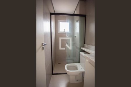 Banheiro de kitnet/studio para alugar com 1 quarto, 24m² em Santana, São Paulo