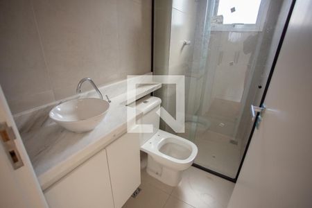 Banheiro de kitnet/studio para alugar com 1 quarto, 24m² em Santana, São Paulo