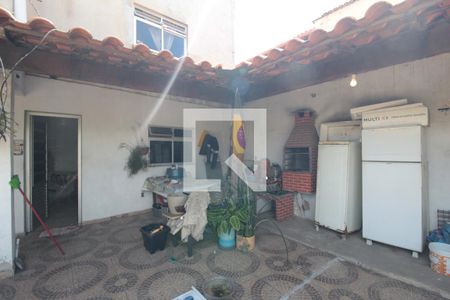 Quintal de casa à venda com 3 quartos, 223m² em Trevo , Belo Horizonte