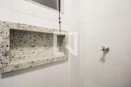 Banheiro de apartamento à venda com 2 quartos, 40m² em Chácara Santo Antônio (zona Leste), São Paulo