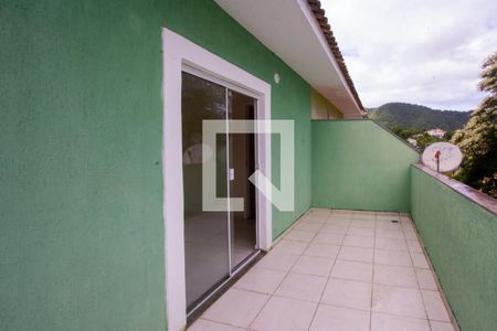 Varanda da Suíte 3 de casa de condomínio à venda com 3 quartos, 130m² em Serra Grande, Niterói