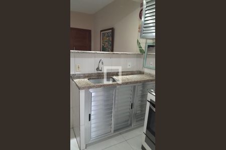 Cozinha de apartamento à venda com 2 quartos, 60m² em Barreto, Niterói