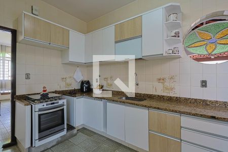 Cozinha de casa à venda com 4 quartos, 380m² em Alípio de Melo, Belo Horizonte
