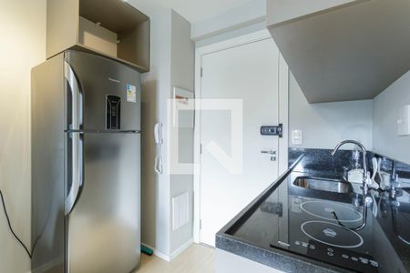 Cozinha de kitnet/studio para alugar com 1 quarto, 27m² em Vila Nova Conceição, São Paulo