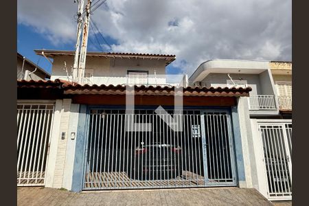 Fachada de casa à venda com 4 quartos, 200m² em Jardim Santa Clara, Guarulhos