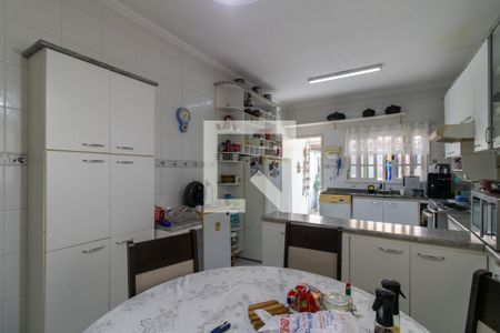 Copa de casa à venda com 4 quartos, 200m² em Jardim Santa Clara, Guarulhos