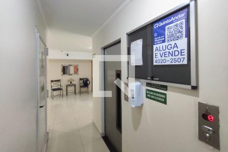 PLACA INSTALADA NO HALL DE ENTRADA de apartamento à venda com 3 quartos, 85m² em Jardim Proença, Campinas