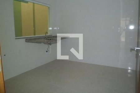 Casa à venda com 2 quartos, 68m² em Água Rasa, São Paulo