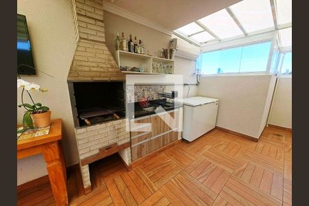 Casa à venda com 2 quartos, 134m² em Vila Libanesa, São Paulo